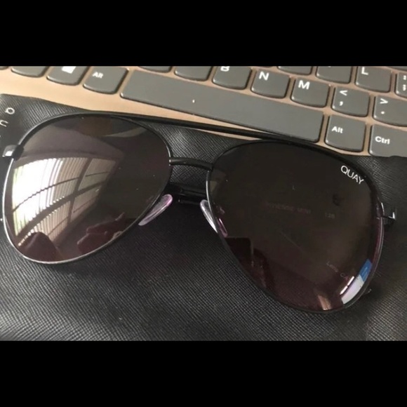 Quay Australia Vivienne Sunglasses Mini Black Aviators - Picture 2 of 7